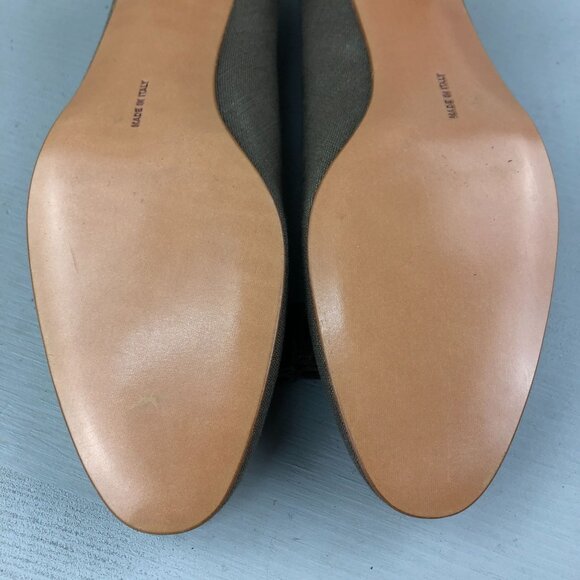 Salvatore Ferragamo Boutique NWOT Women's Size 8.5B Vara Brown Block Heel Pumps - Picture 13 of 16